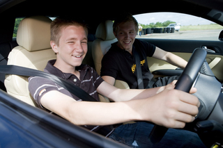 Illustration for article titled TeenTrackAttack Puts UK Teens In Ferraris, Lambos